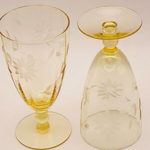 Set of 5 Vintage Etched Floral Starburst Yellow Wine Goblets | Elegant Glassware